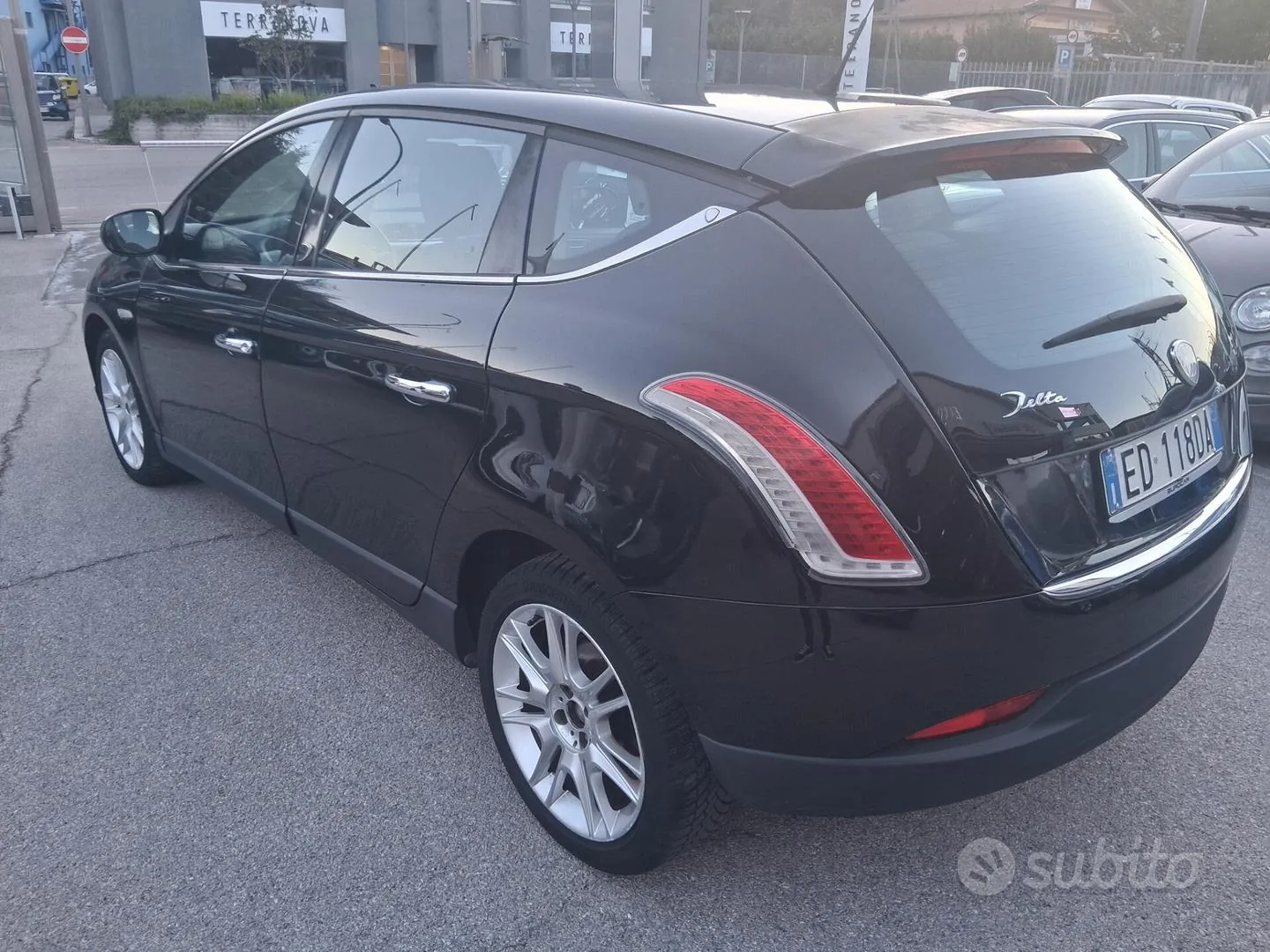 Lancia Delta 2010 photo 3