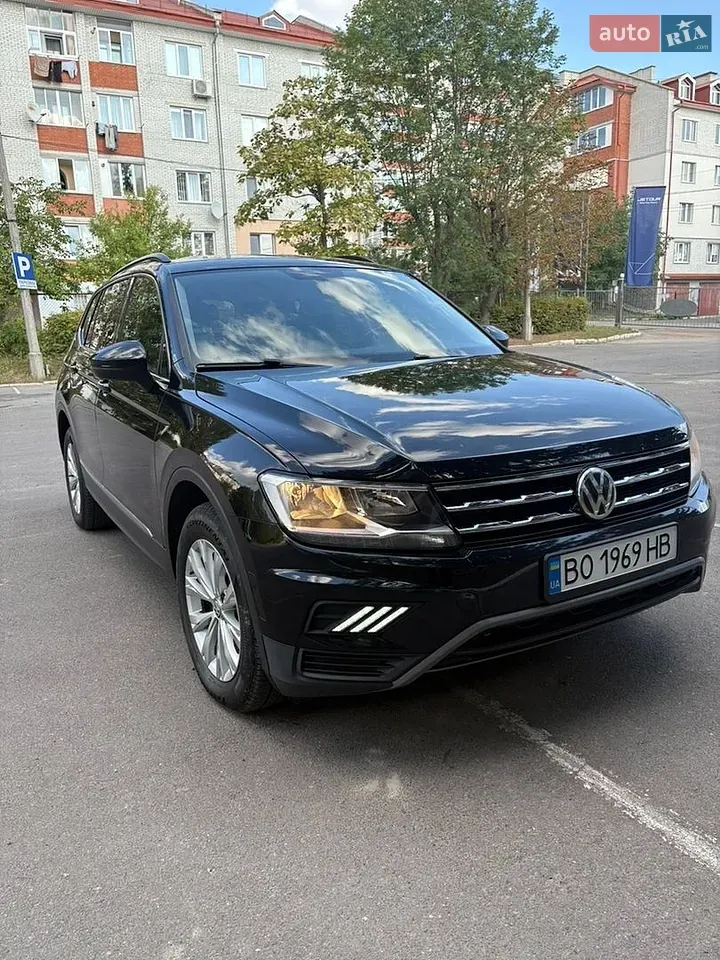 Volkswagen Tiguan 2018 photo 3