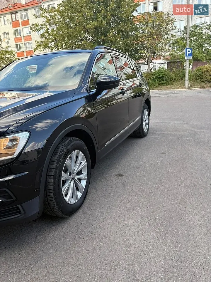 Volkswagen Tiguan 2018 photo 4