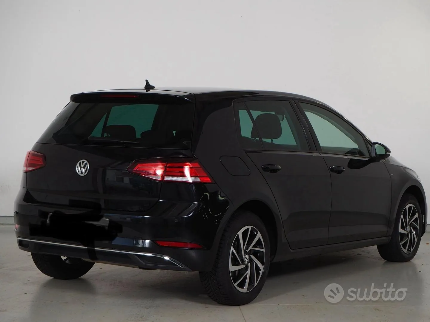 Volkswagen Golf 2018 photo 2