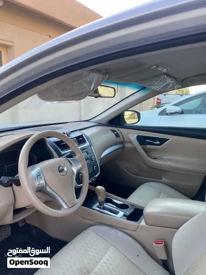 Nissan Altima 2018 photo 3