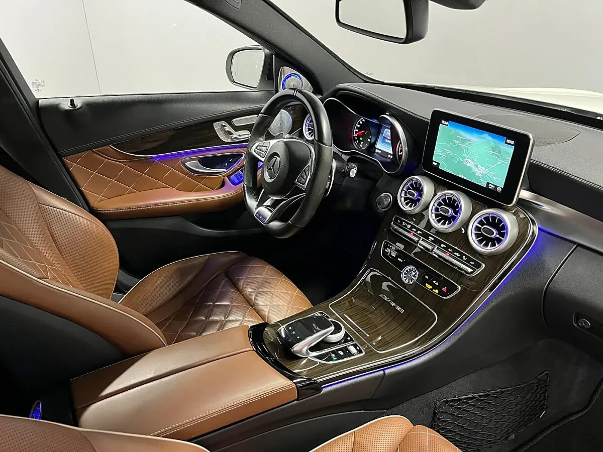 Mercedes-Benz C-Class 2015 photo 2