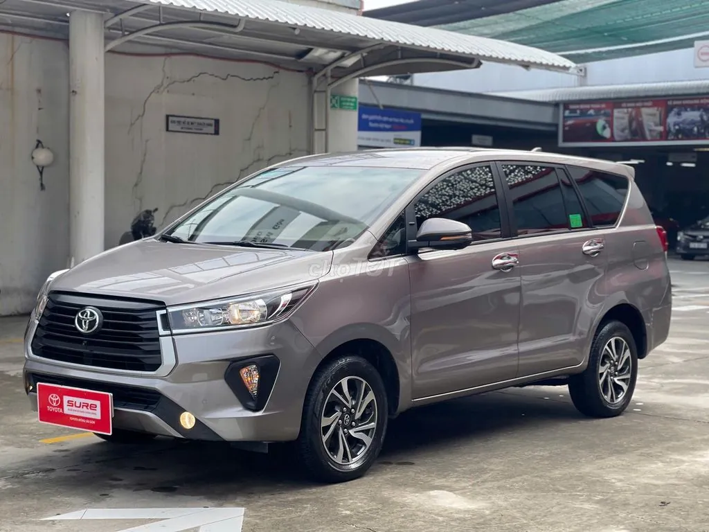 Toyota Innova 2024 photo 2