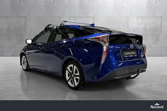 Toyota Prius 2016 photo 3