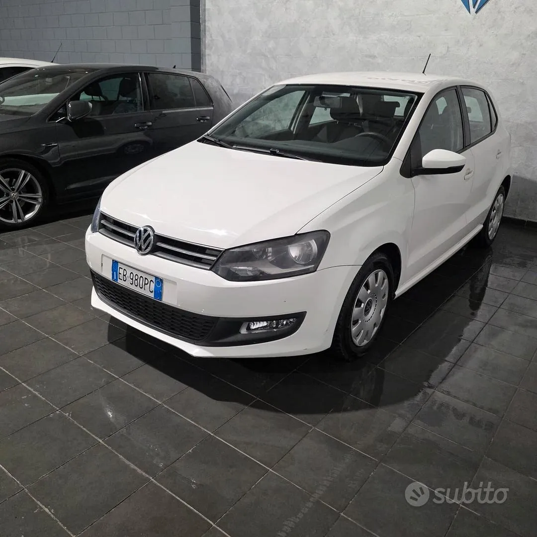Volkswagen Polo 2010 photo 2