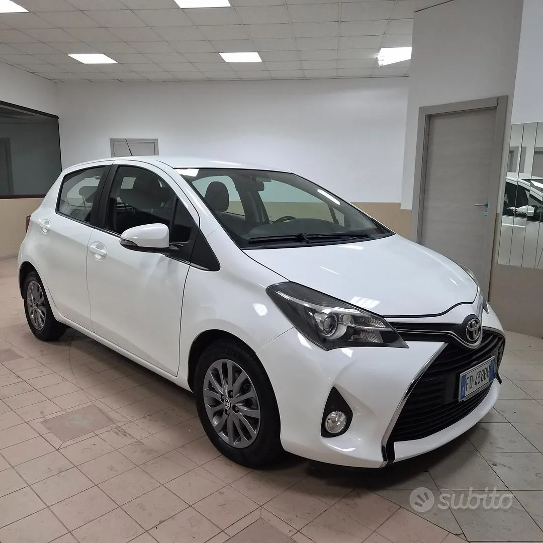 Toyota Yaris 2016 photo 3