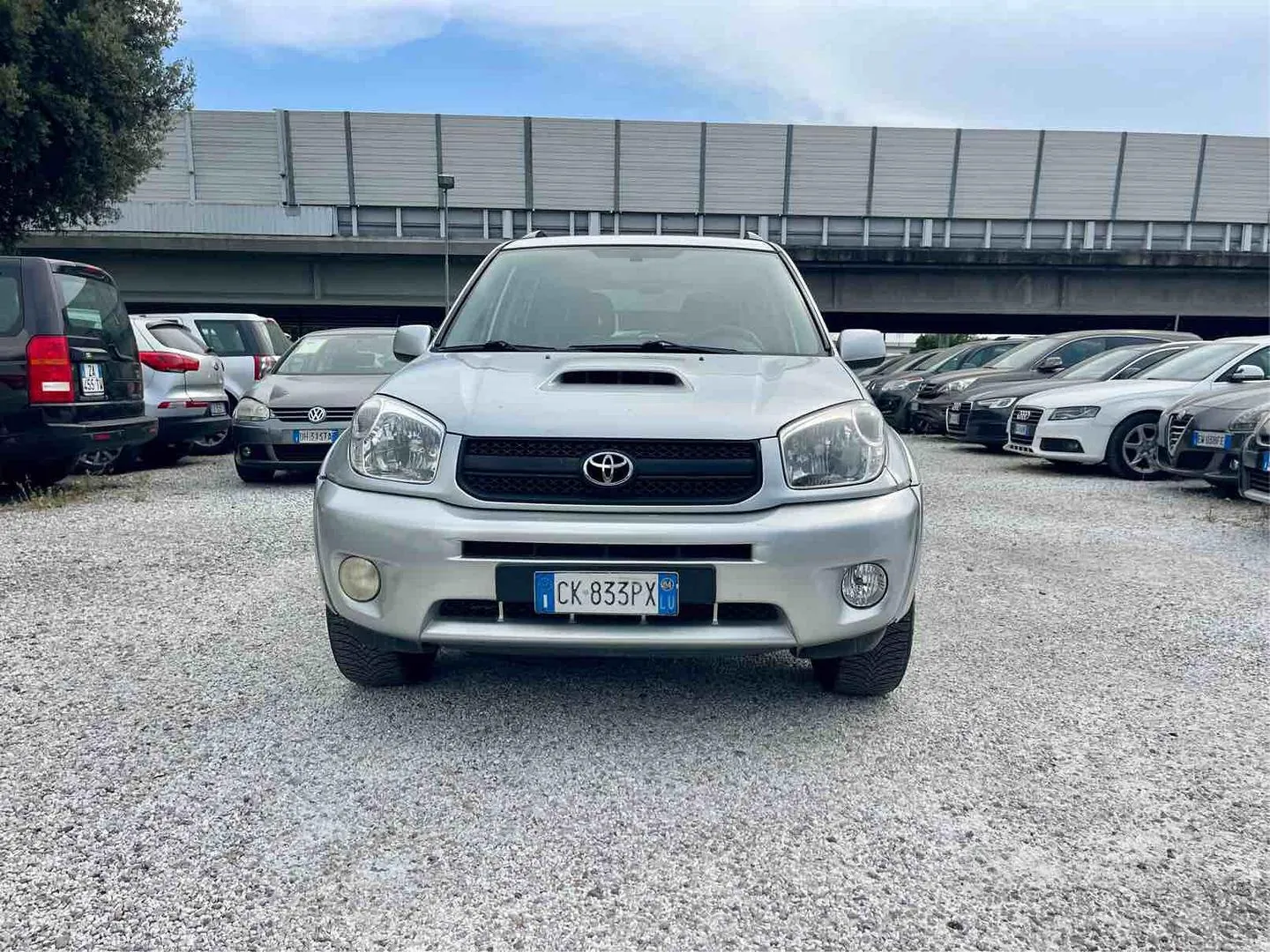 Toyota Rav4 2004 photo 2