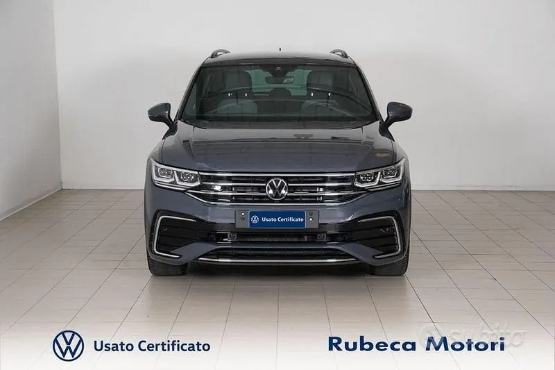 Volkswagen Tiguan 2022 photo 2