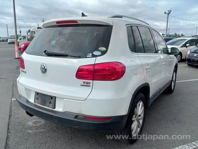 Volkswagen Tiguan 2014 photo 4