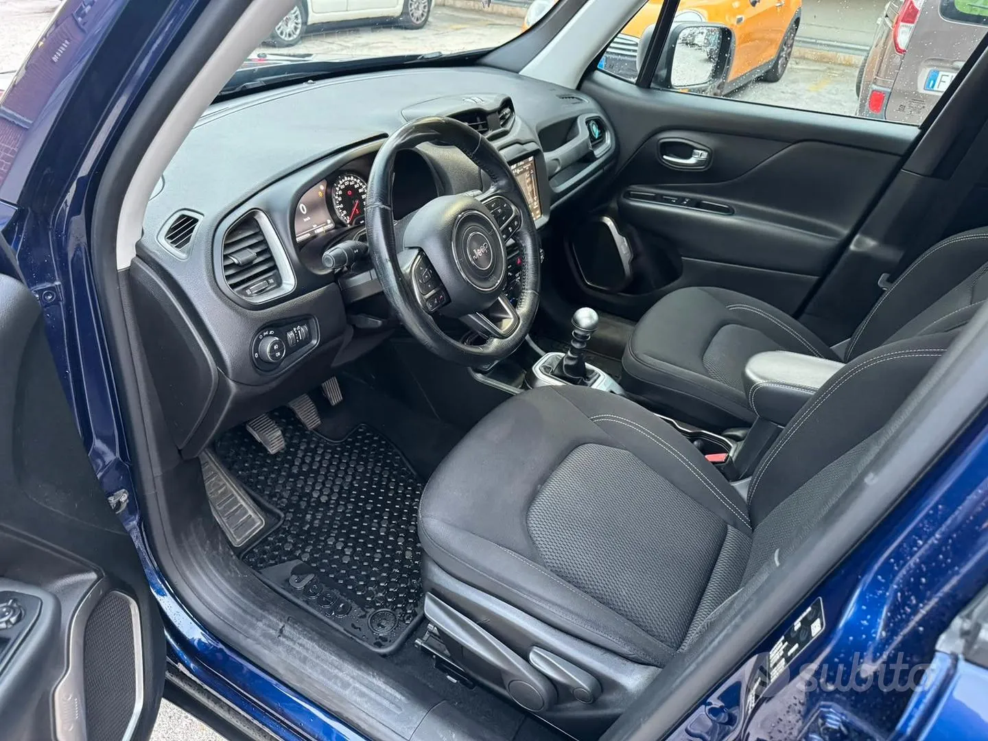 Jeep Renegade 2018 photo 3