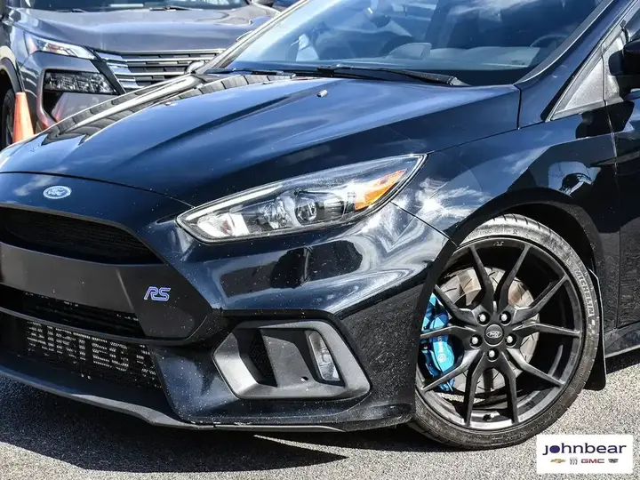 Ford Focus Rs 2017 photo 2