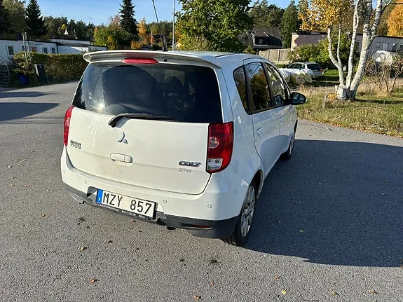 Mitsubishi Colt 2013 photo 3