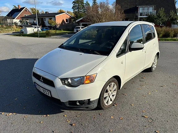 Mitsubishi Colt 2013 photo 5