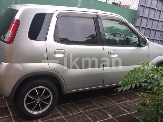 Suzuki Swift 2004 photo 4