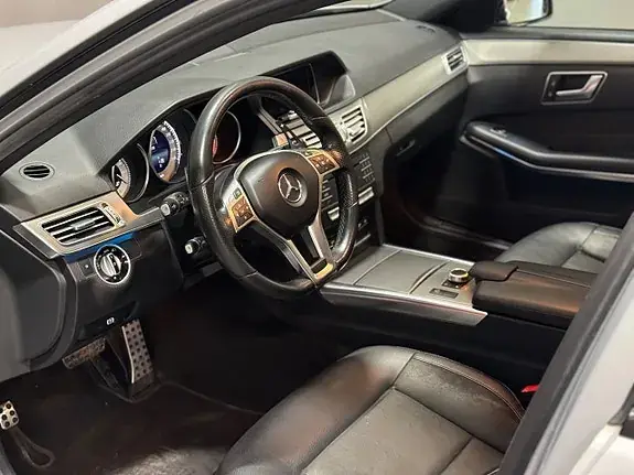 Mercedes-Benz E 220 2016 photo 5