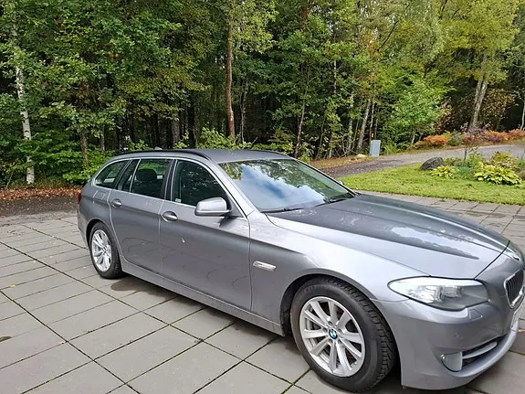 BMW 520D 2012 photo 2