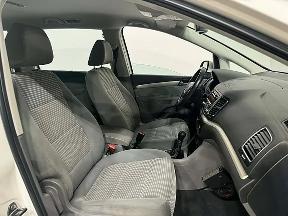 Seat Alhambra 2012 photo 5