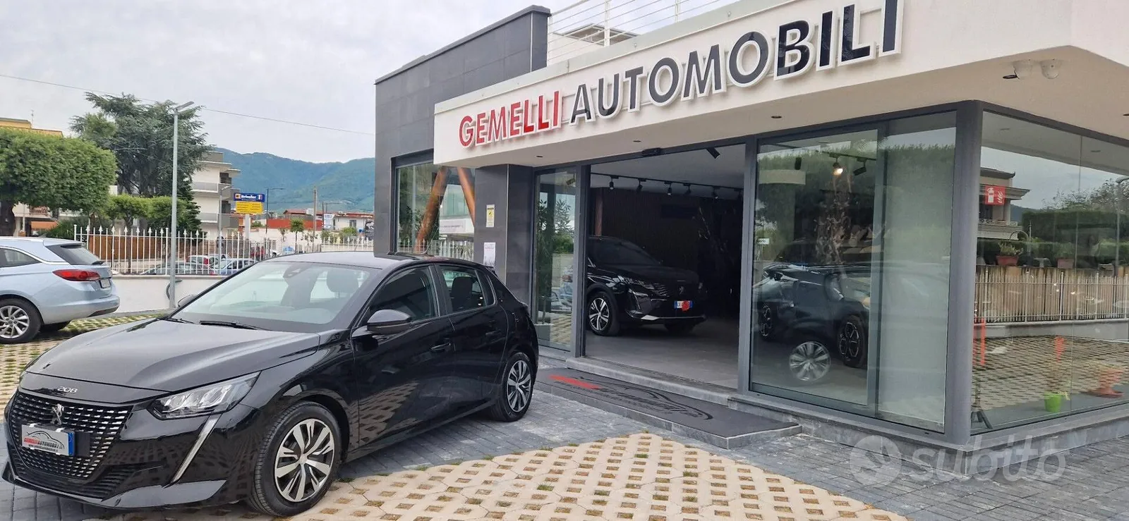 Peugeot 208 2024 photo 3