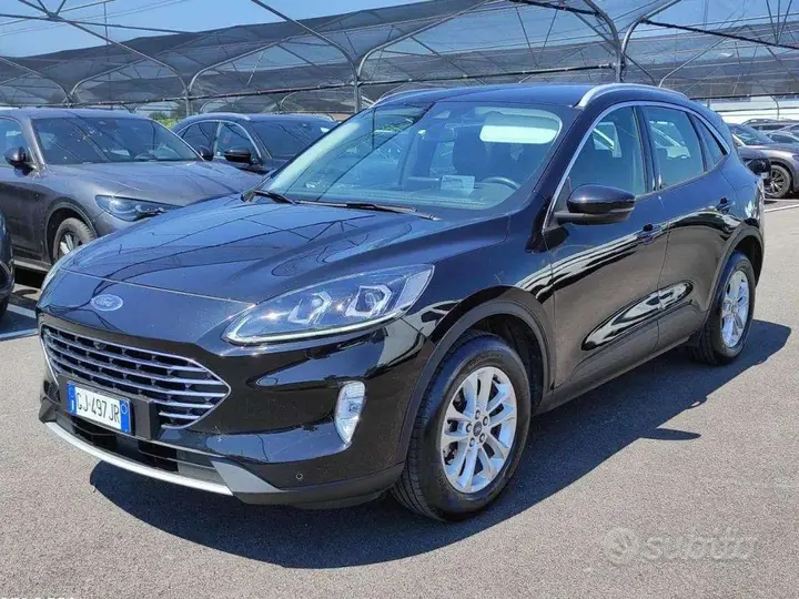 Ford Kuga 2022 photo 2