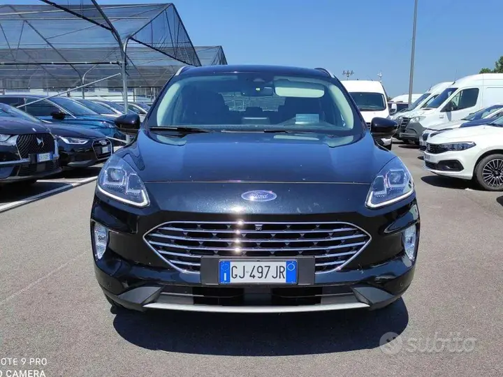 Ford Kuga 2022 photo 3