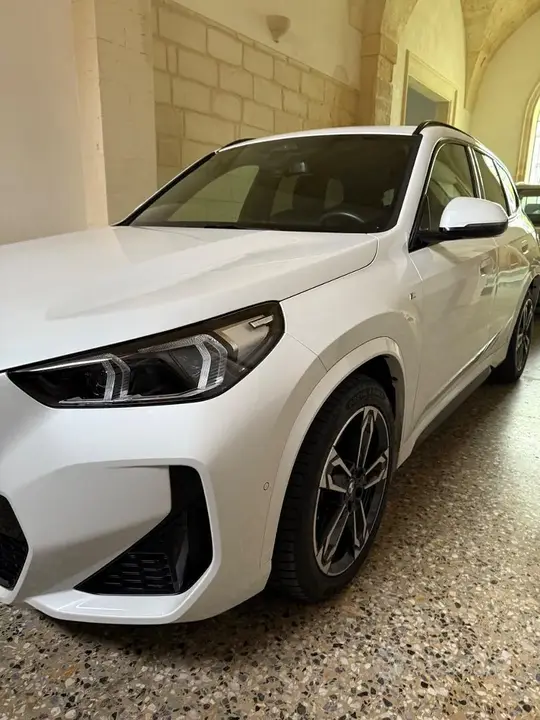BMW X1 2023 photo 4