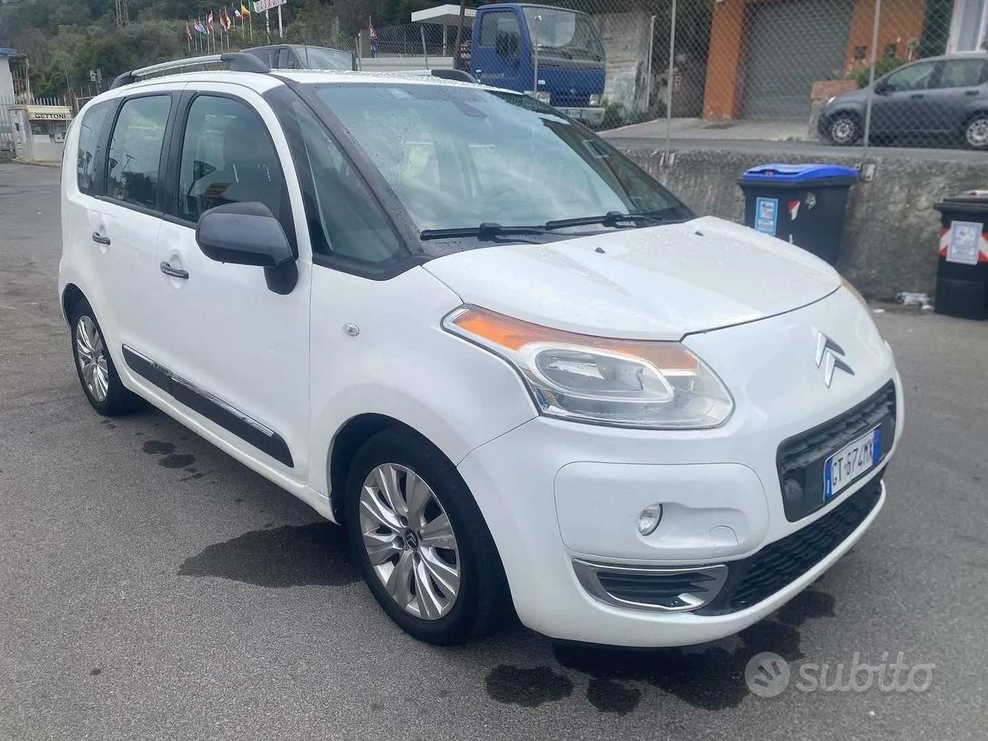 Citroen C3 Picasso 2010 photo 2