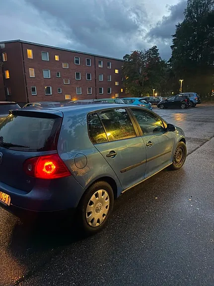 Volkswagen Golf V 2005 photo 2
