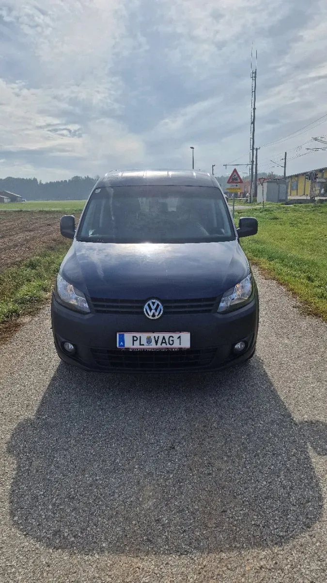 Volkswagen Caddy 2011 photo 2