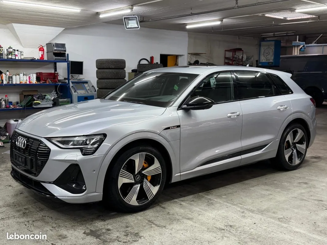 Audi E-Tron 2021 photo 3