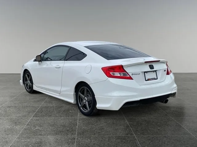 Honda Civic 2013 photo 4