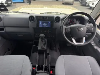 Toyota Land Cruiser 2026 photo 3