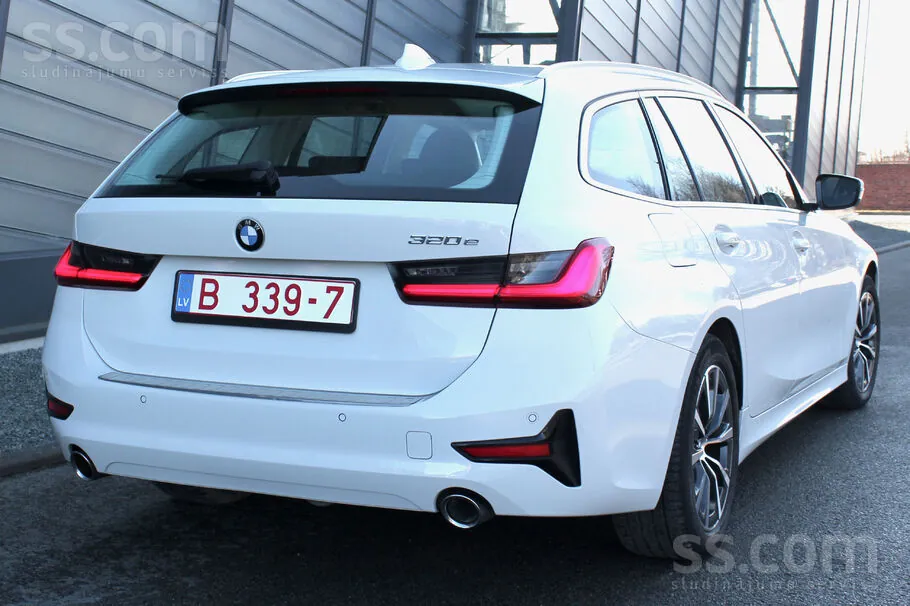 BMW 320 2021 photo 5