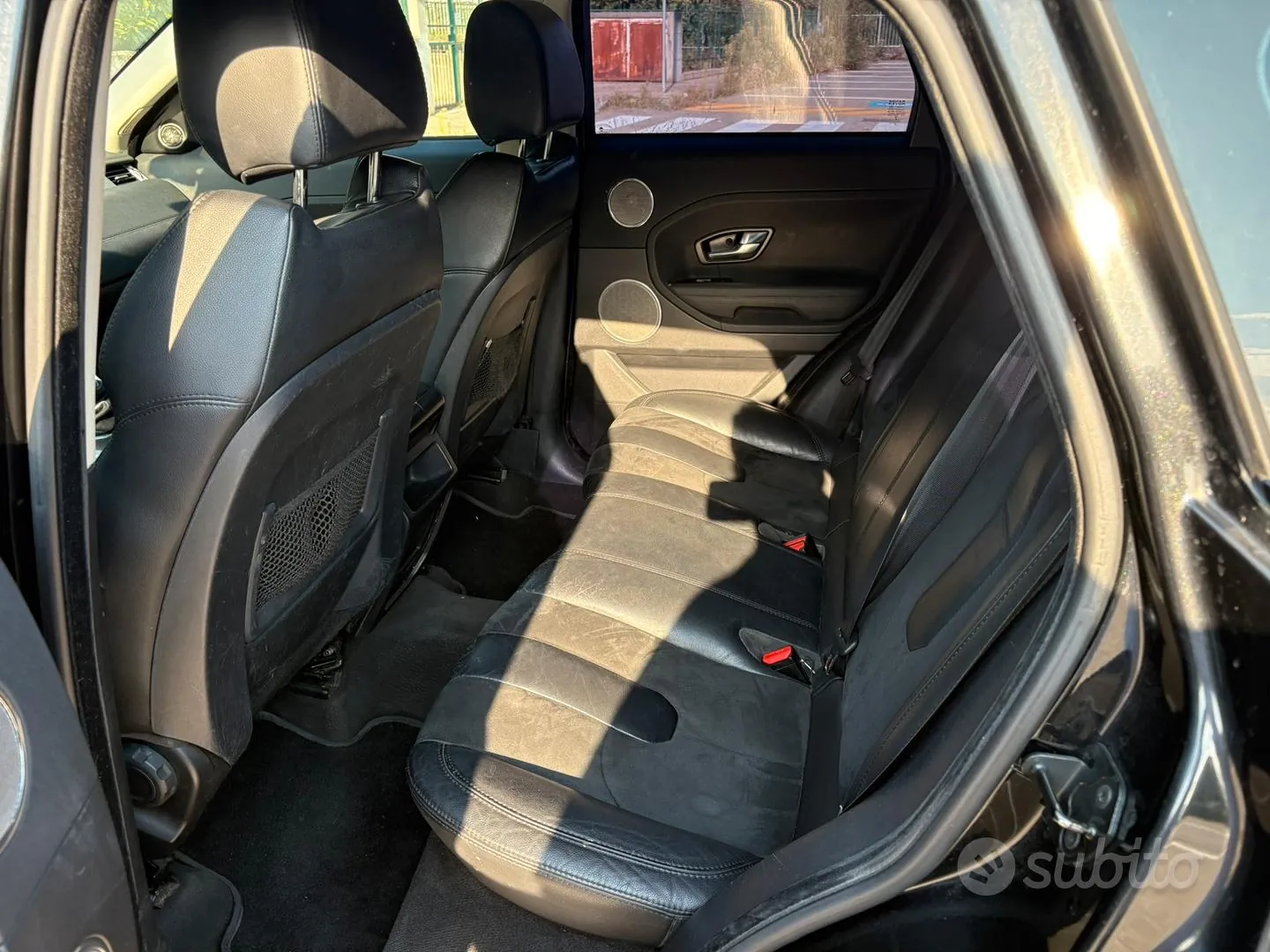 Land Rover Range Rover Evoque 2013 photo 4