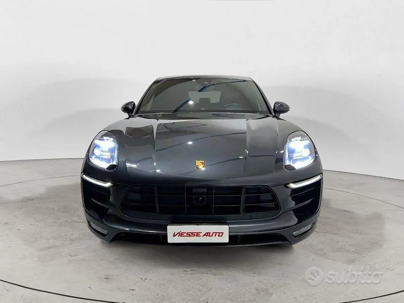 Porsche Macan 2017 photo 2