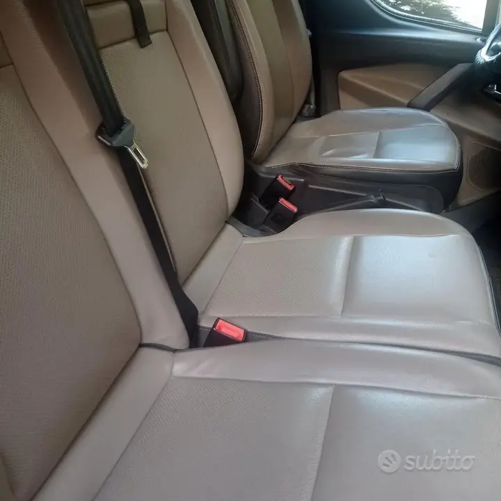 Ford Tourneo Custom 2018 photo 2