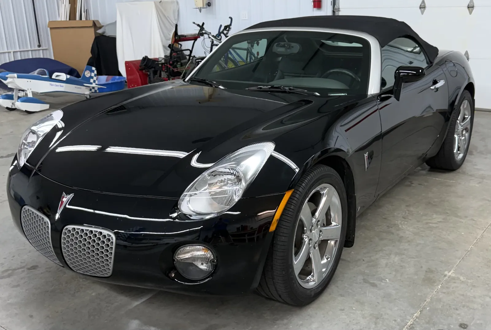 Pontiac Solstice
