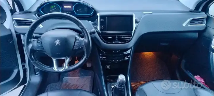 Peugeot 2008 2013 photo 3