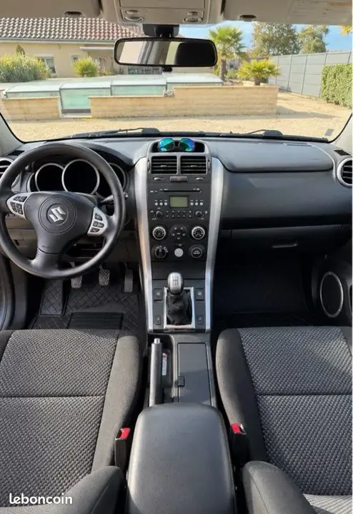 Suzuki Grand Vitara 2008 photo 2