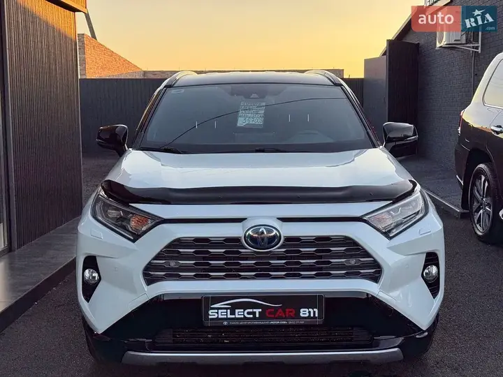 Toyota Rav4 2021 photo 2