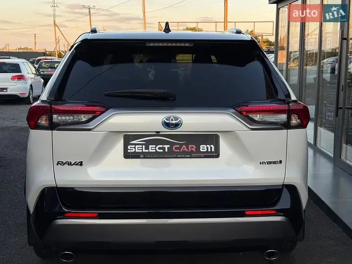 Toyota Rav4 2021 photo 5