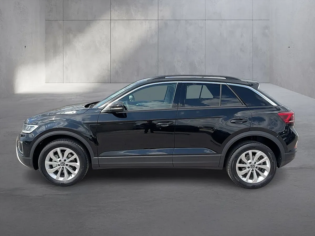 Volkswagen T-Roc 2026 photo 2