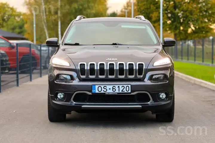 Jeep Cherokee 2014 photo 2