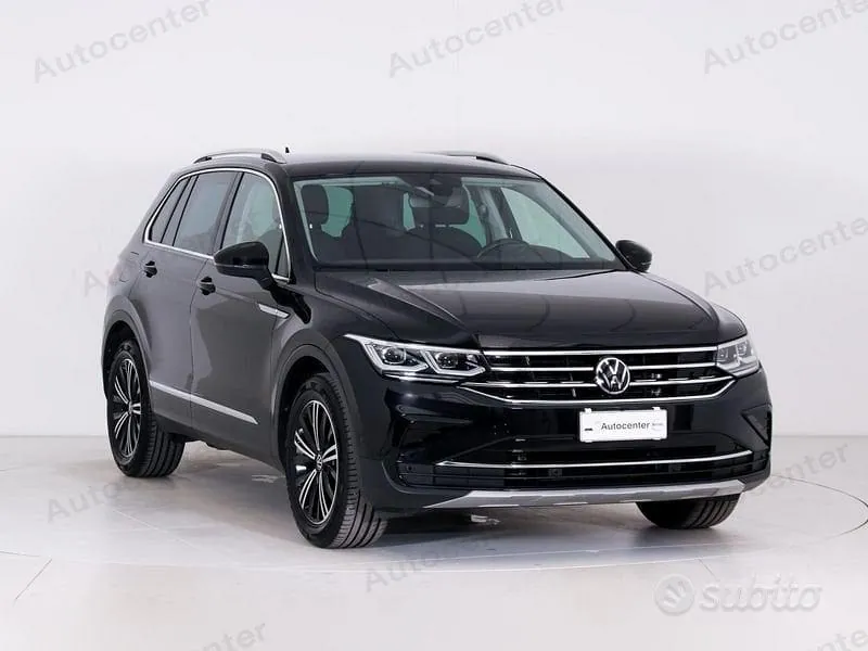 Volkswagen Tiguan 2021 photo 2