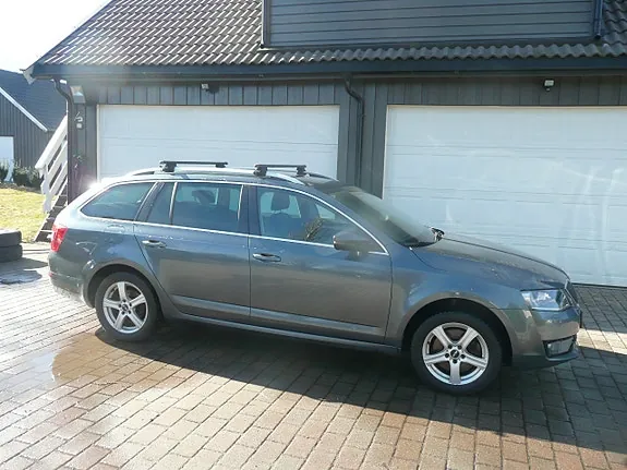 Skoda Octavia 2017 photo 2