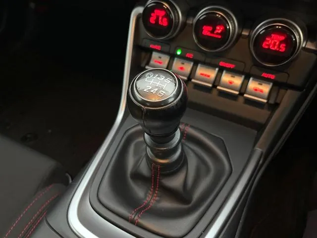 Subaru Brz 2026 photo 5