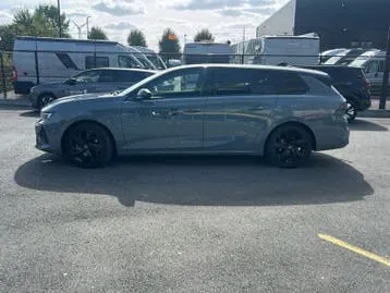 Opel Astra 2025 photo 2