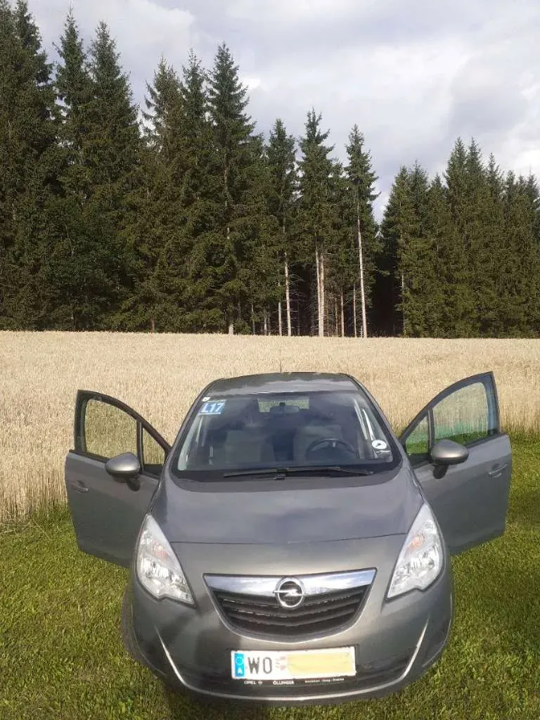 Opel Meriva 2011 photo 2
