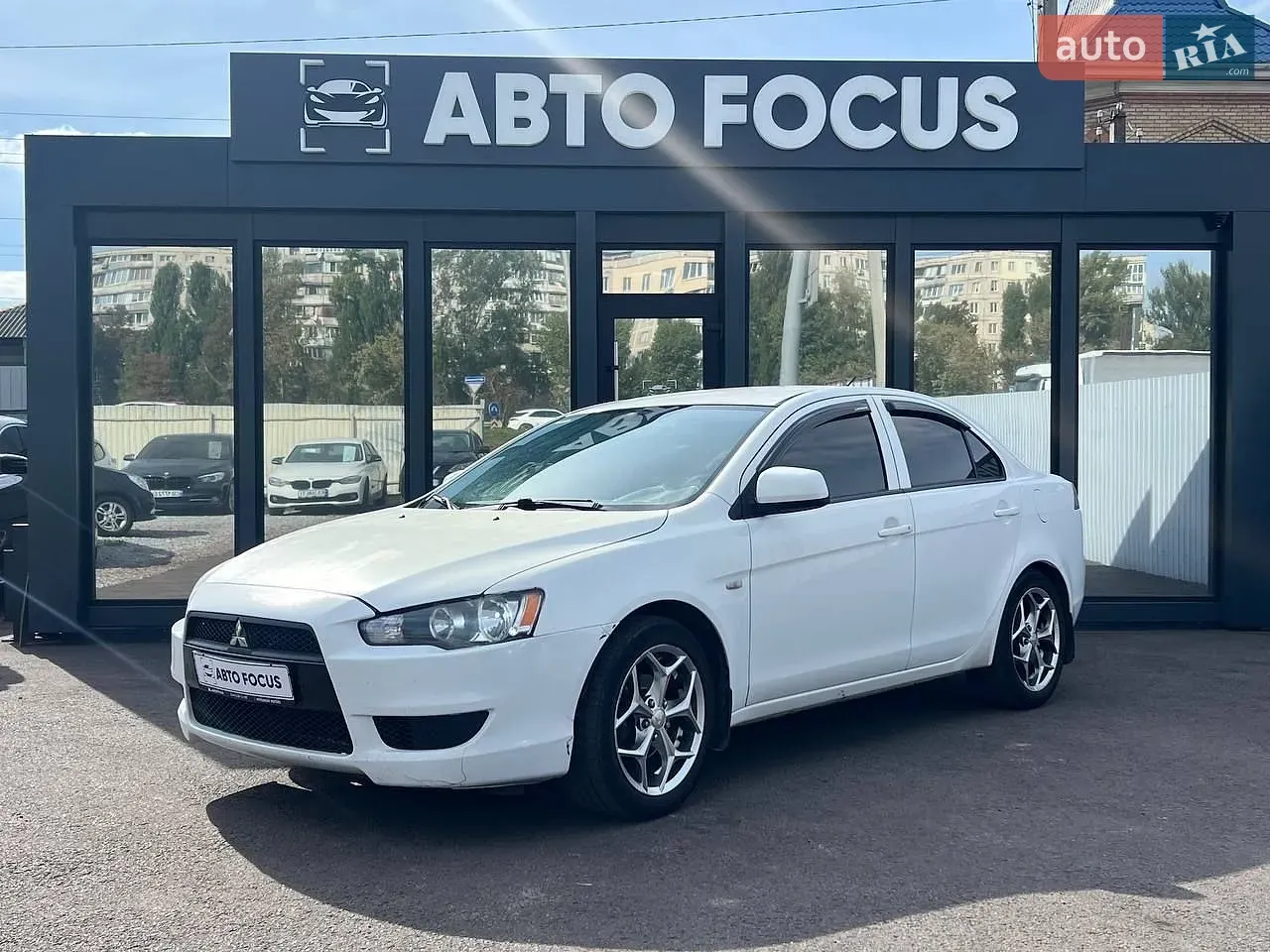 Mitsubishi Lancer 2010 photo 3