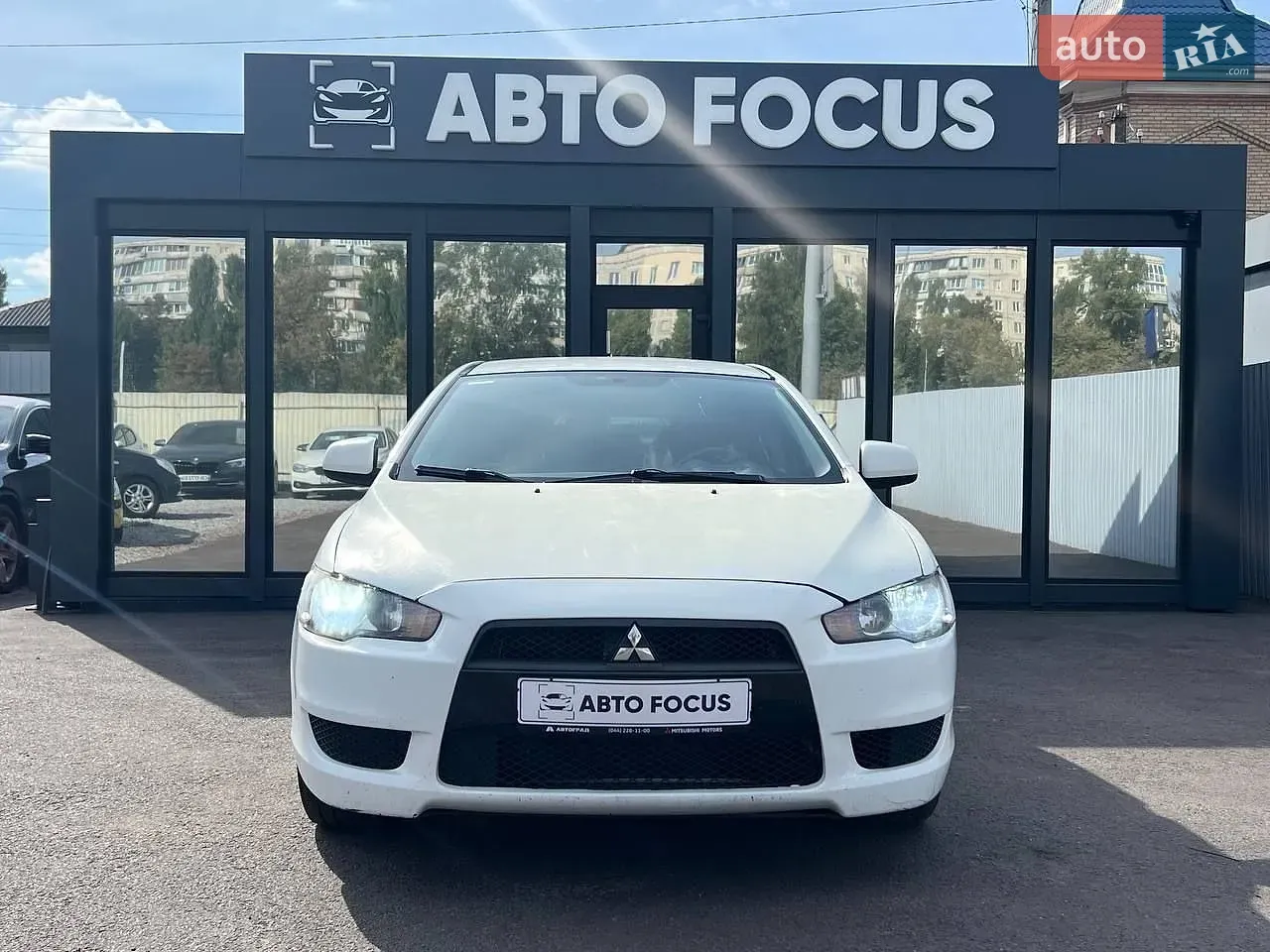 Mitsubishi Lancer 2010 photo 2