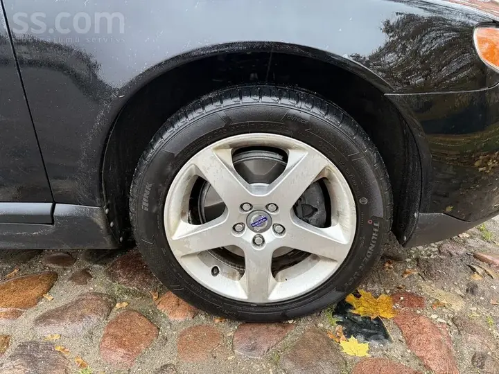 Volvo V70 2009 photo 5